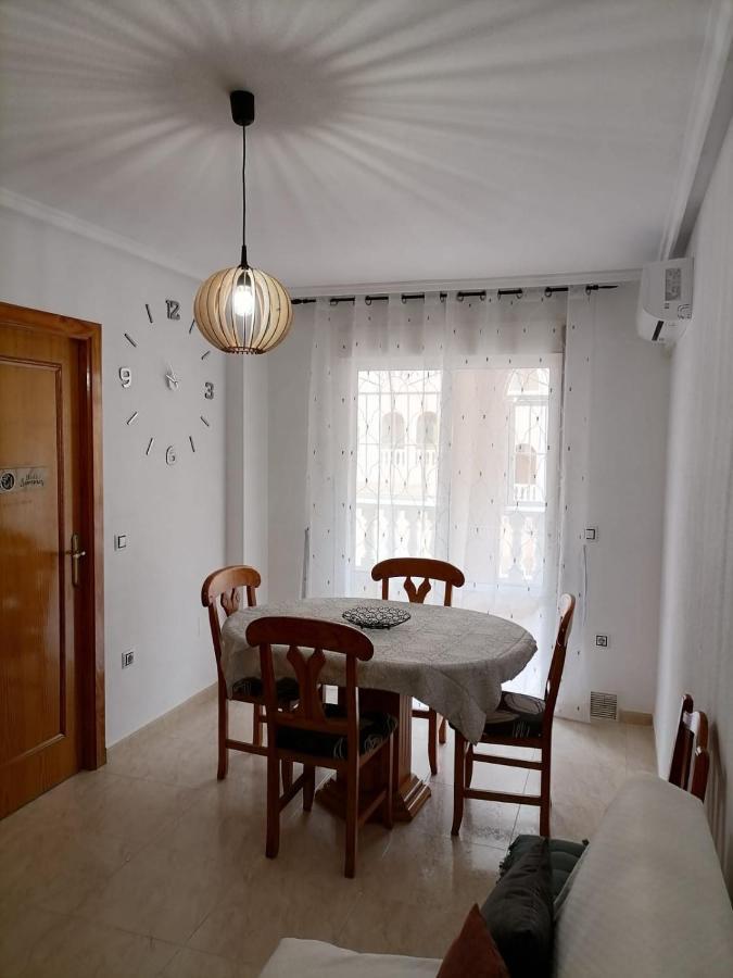 Sunny Appartment With Pool Torrevieja Center Eksteriør bilde